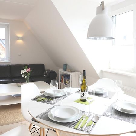 Geschmackvoll Eingerichtete Ferienwohnung Fuer 2 Personen, Verspricht Entspannung Pur. Westerland Exterior photo